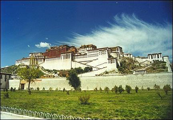 Potala: het klooster van de Dalai Lama in Tibet - Foto Herman Hoekstra
