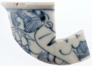 Deel van Chinese vaas uit 1600 - Foto APVA